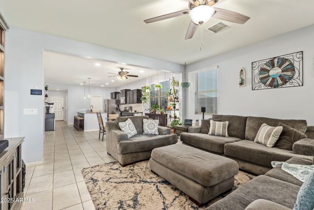 9836 W ATLANTIS Way, Tolleson, AZ 85353