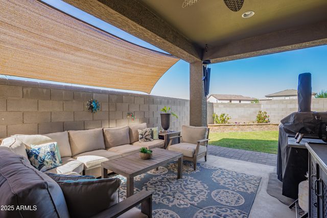 9836 W ATLANTIS Way, Tolleson, AZ 85353