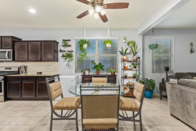 9836 W ATLANTIS Way, Tolleson, AZ 85353