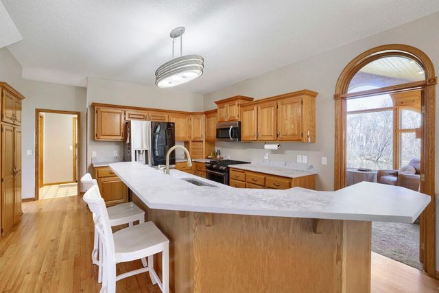 22171 Jason Avenue N, Forest Lake, MN 55025