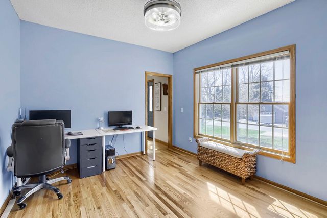 22171 Jason Avenue N, Forest Lake, MN 55025