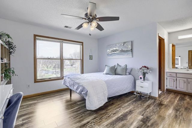22171 Jason Avenue N, Forest Lake, MN 55025