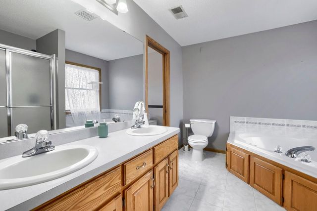 22171 Jason Avenue N, Forest Lake, MN 55025
