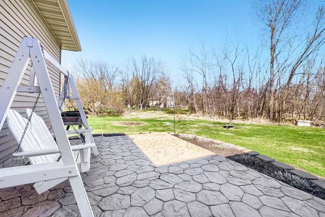 22171 Jason Avenue N, Forest Lake, MN 55025