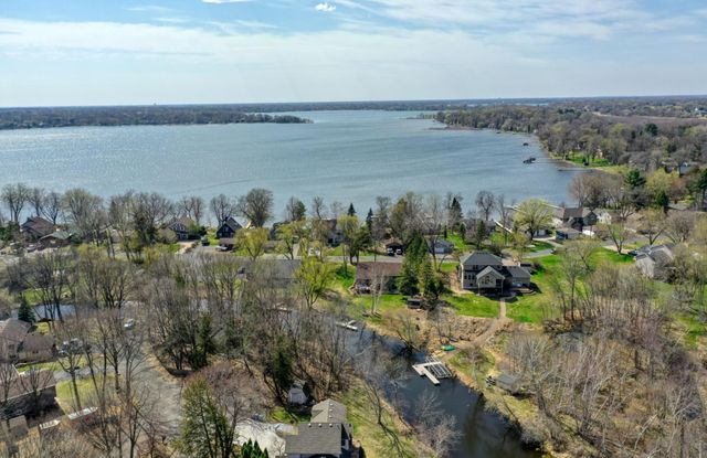 22171 Jason Avenue N, Forest Lake, MN 55025