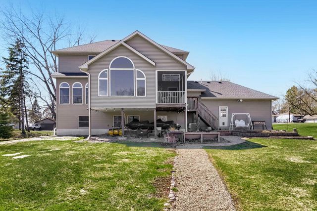 22171 Jason Avenue N, Forest Lake, MN 55025