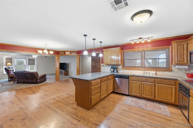 23026 Ns 416, Nowata, OK 74048