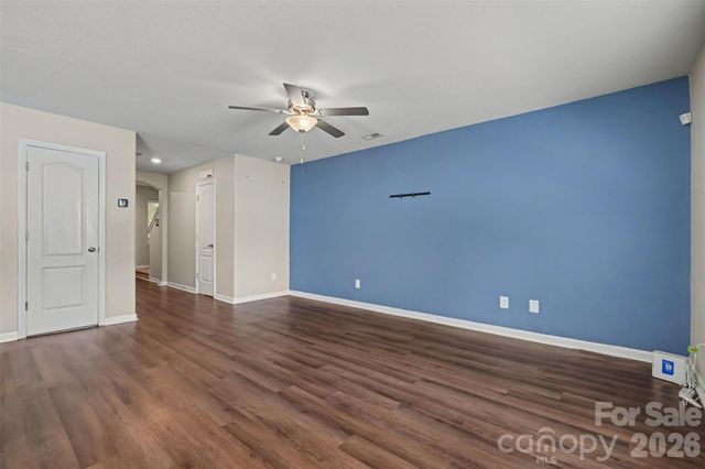 3337 Ellingford Road, Charlotte, NC 28214