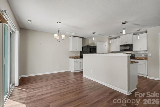 3337 Ellingford Road, Charlotte, NC 28214