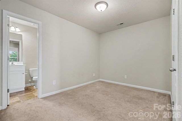 3337 Ellingford Road, Charlotte, NC 28214