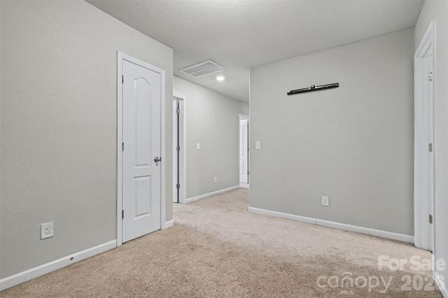 3337 Ellingford Road, Charlotte, NC 28214