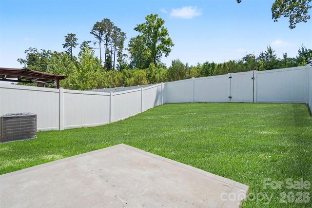 3337 Ellingford Road, Charlotte, NC 28214