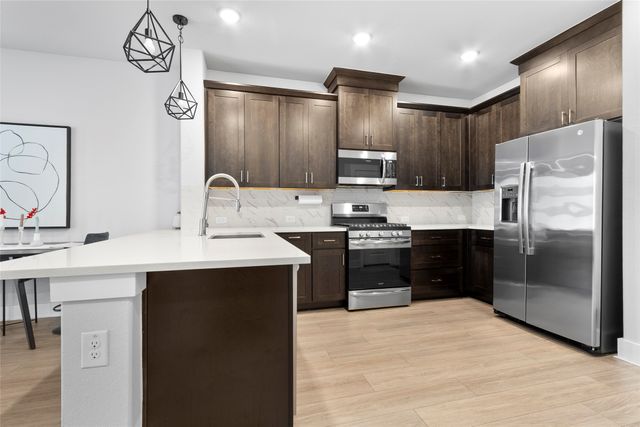806 Trace Hawk Lane, Arlington, TX 76005