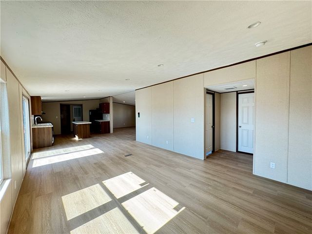 1326 Agate Avenue, Bullhead City, AZ 86442