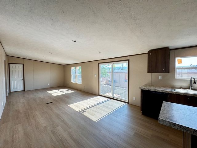 1326 Agate Avenue, Bullhead City, AZ 86442