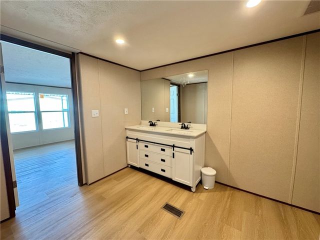 1326 Agate Avenue, Bullhead City, AZ 86442