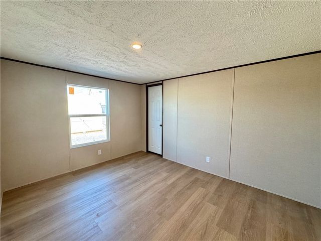 1326 Agate Avenue, Bullhead City, AZ 86442