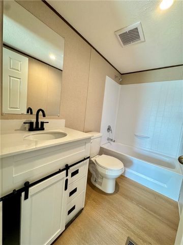 1326 Agate Avenue, Bullhead City, AZ 86442