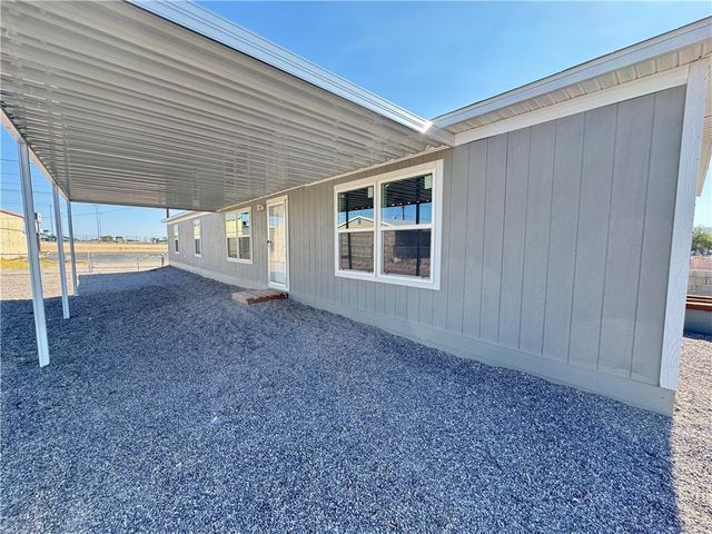 1326 Agate Avenue, Bullhead City, AZ 86442
