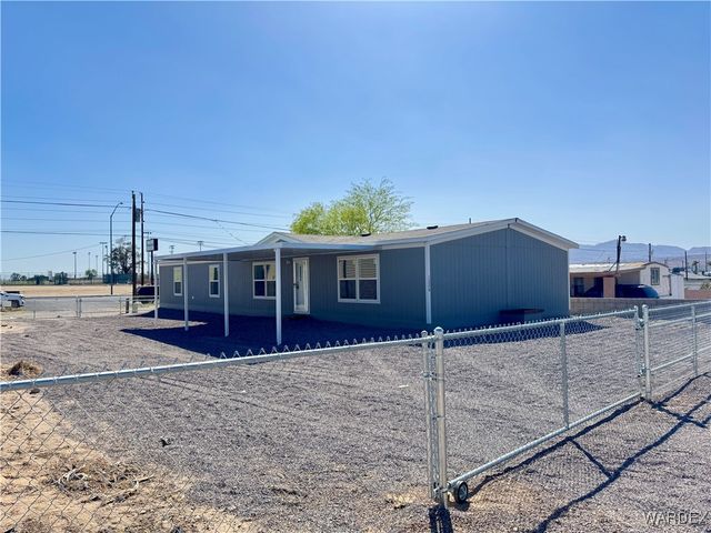 1326 Agate Avenue, Bullhead City, AZ 86442