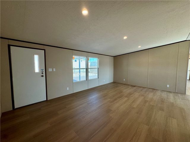 1326 Agate Avenue, Bullhead City, AZ 86442