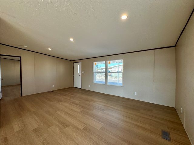 1326 Agate Avenue, Bullhead City, AZ 86442