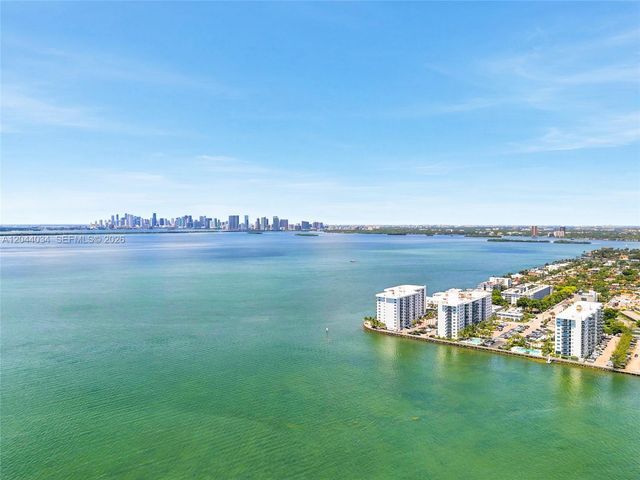 7501 E Treasure Dr 2S, North Bay Village, FL 33141