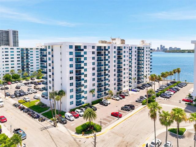 7501 E Treasure Dr 2S, North Bay Village, FL 33141