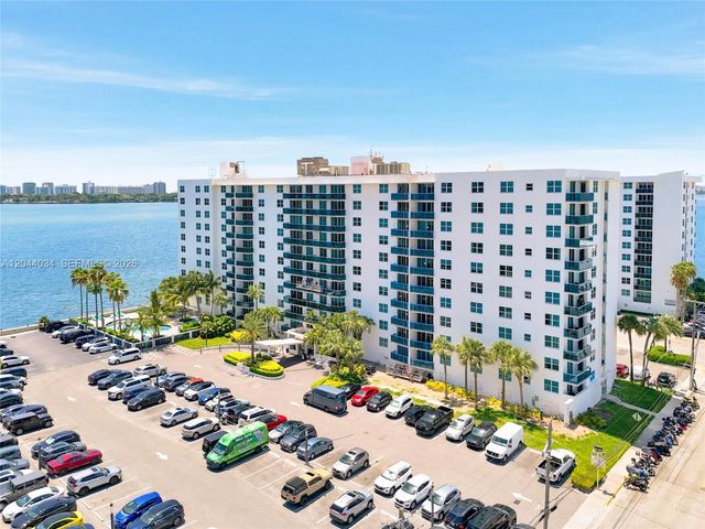 7501 E Treasure Dr 2S, North Bay Village, FL 33141