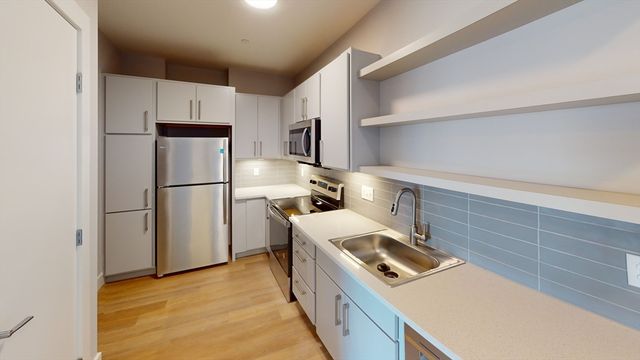 250 Centre St 509, Boston, MA 02119