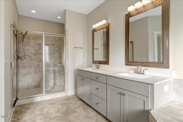 6609 Truxton Lane, Raleigh, NC 27616