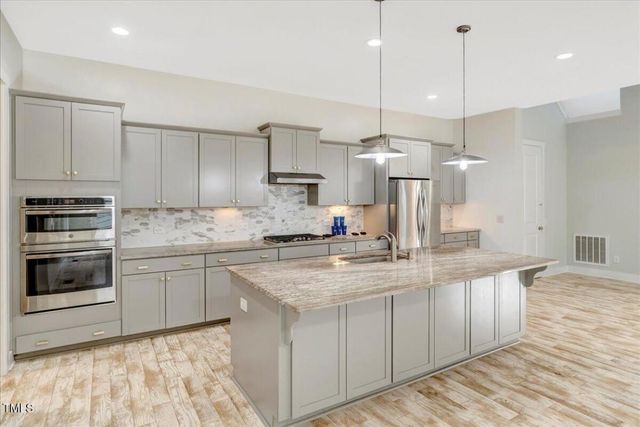 6609 Truxton Lane, Raleigh, NC 27616