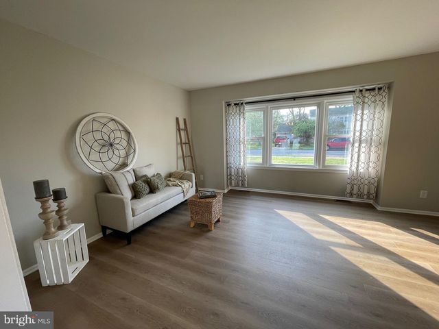 5 FENWICK LANE, Pennsville, NJ 08070