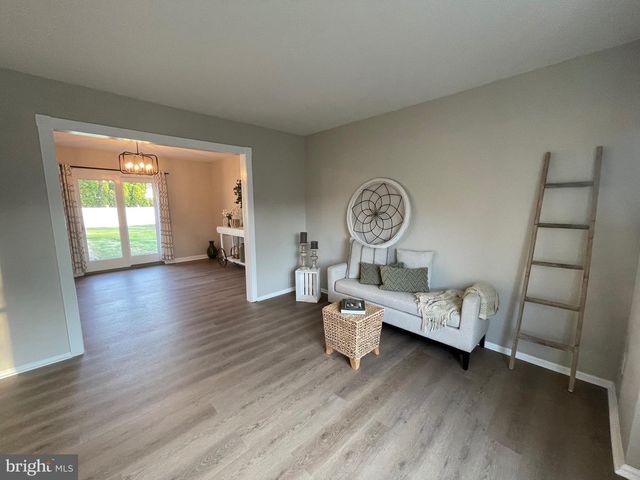 5 FENWICK LANE, Pennsville, NJ 08070