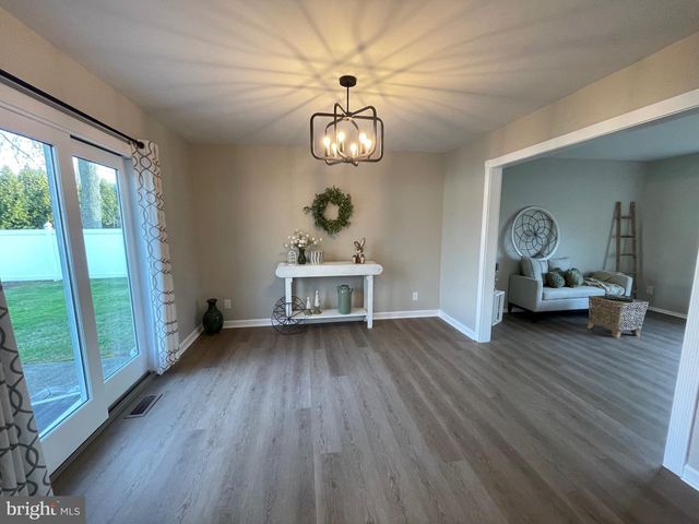 5 FENWICK LANE, Pennsville, NJ 08070