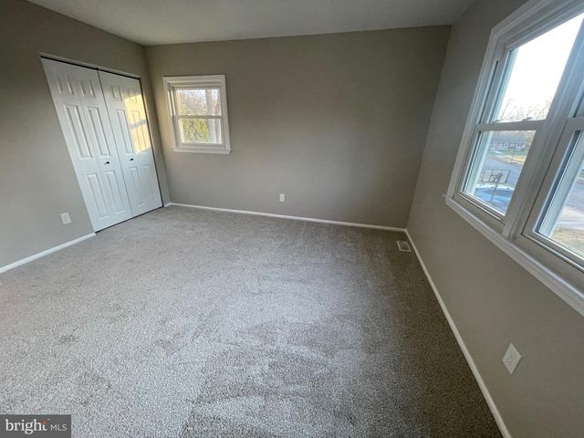 5 FENWICK LANE, Pennsville, NJ 08070