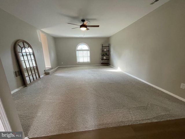 5 FENWICK LANE, Pennsville, NJ 08070
