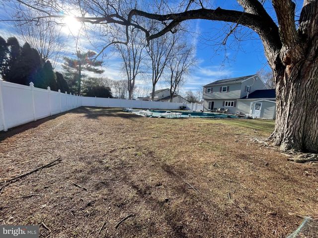 5 FENWICK LANE, Pennsville, NJ 08070