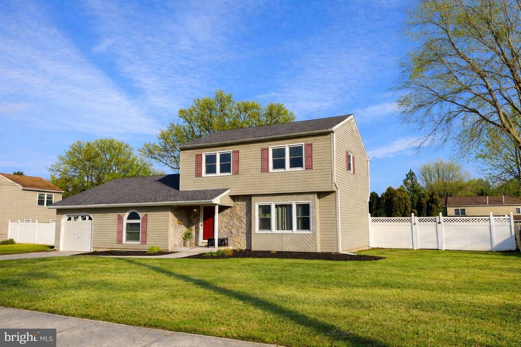 5 FENWICK LANE, Pennsville, NJ 08070