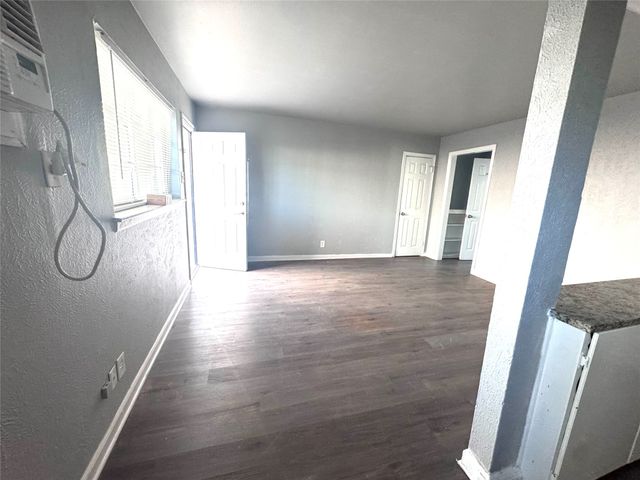 1417 Bennett Avenue, Dallas, TX 75206