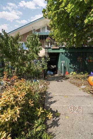 921 E Huron Street 6, Ann Arbor, MI 48104