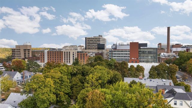 921 E Huron Street 6, Ann Arbor, MI 48104