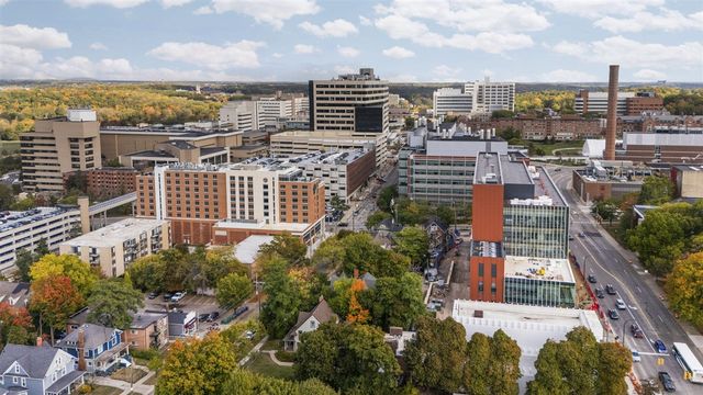 921 E Huron Street 6, Ann Arbor, MI 48104