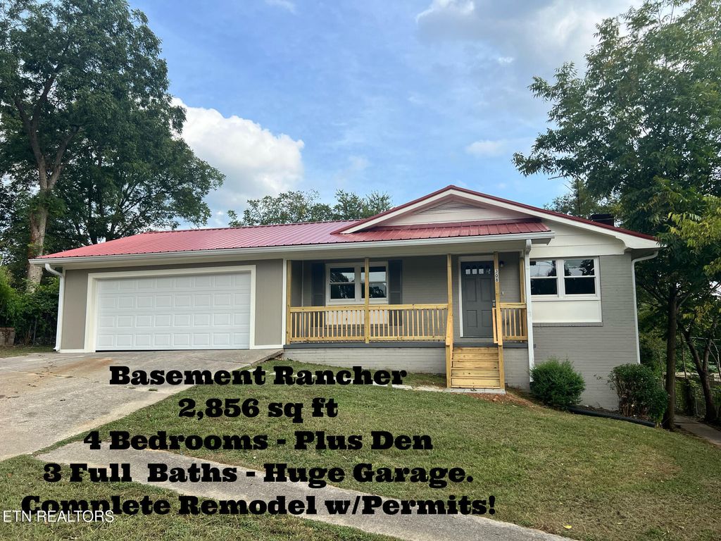 308 W 2ND Ave, Lenoir City, TN 37771