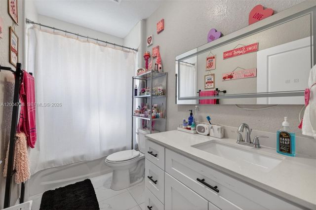 375 NW 28th Ave, Fort Lauderdale, FL 33311