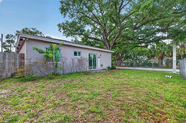 375 NW 28th Ave, Fort Lauderdale, FL 33311