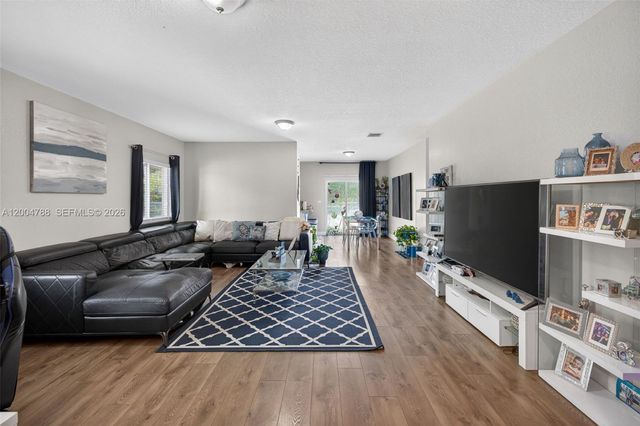 375 NW 28th Ave, Fort Lauderdale, FL 33311