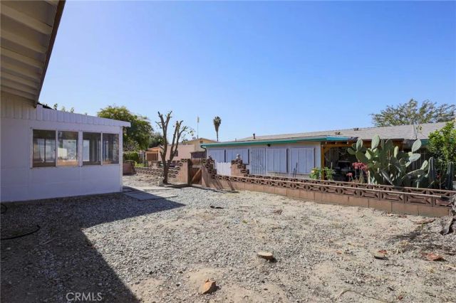 811 S State, Hemet, CA 92543