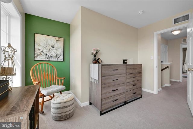 186 N MELHORN DR, Mount Joy, PA 17552