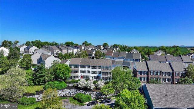 186 N MELHORN DR, Mount Joy, PA 17552